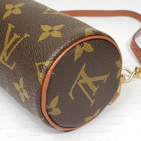 Louis Vuitton Mini Papillon Pouch  Monogram lux150-092625 - Picture 10 of 16